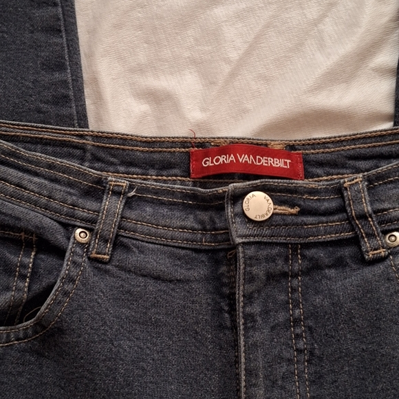 Gloria Vanderbilt  High Rise Jeans Pants. - Picture 2 of 3